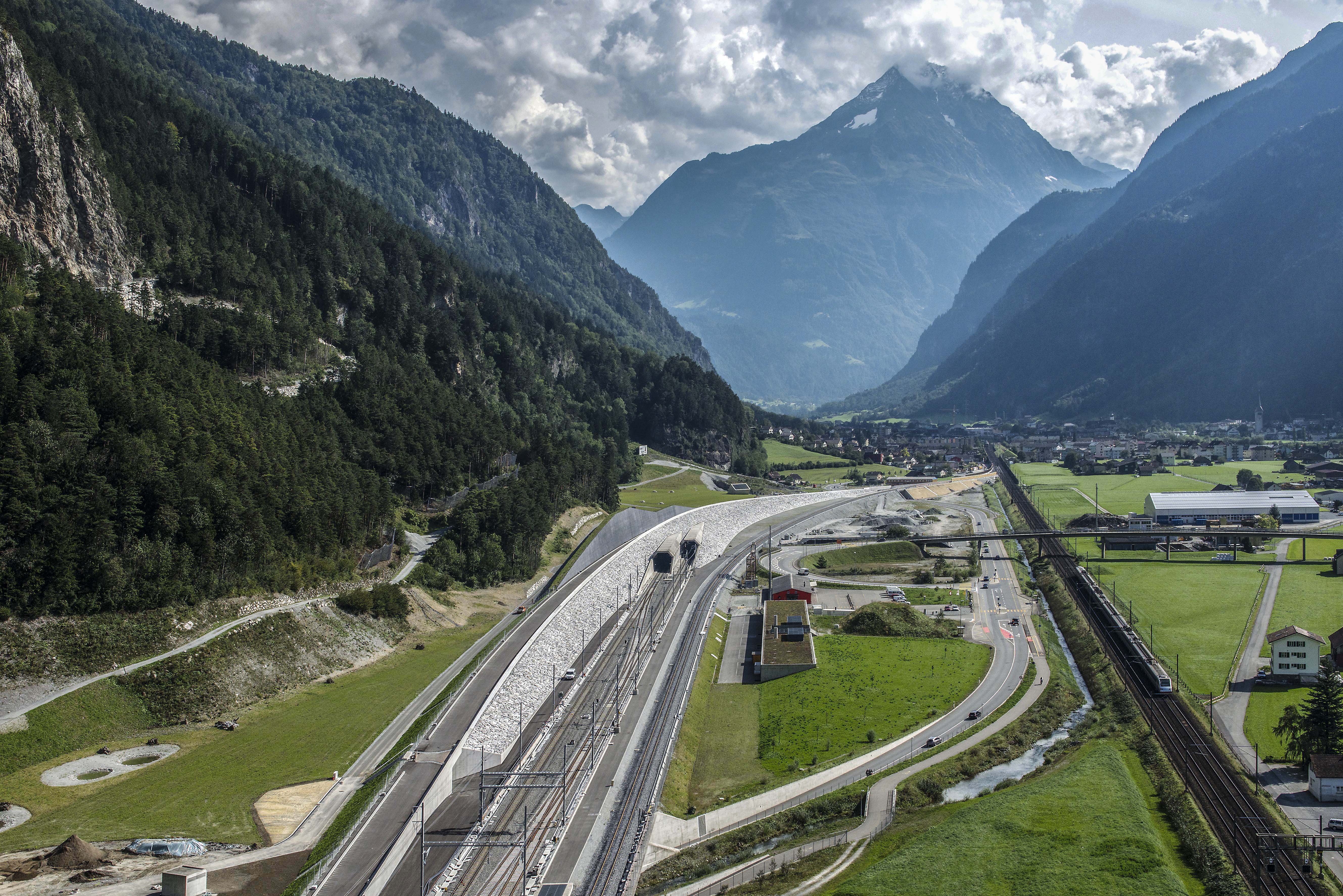Gotthard Base Tunnel Langste en diepste tunnel ter wereld